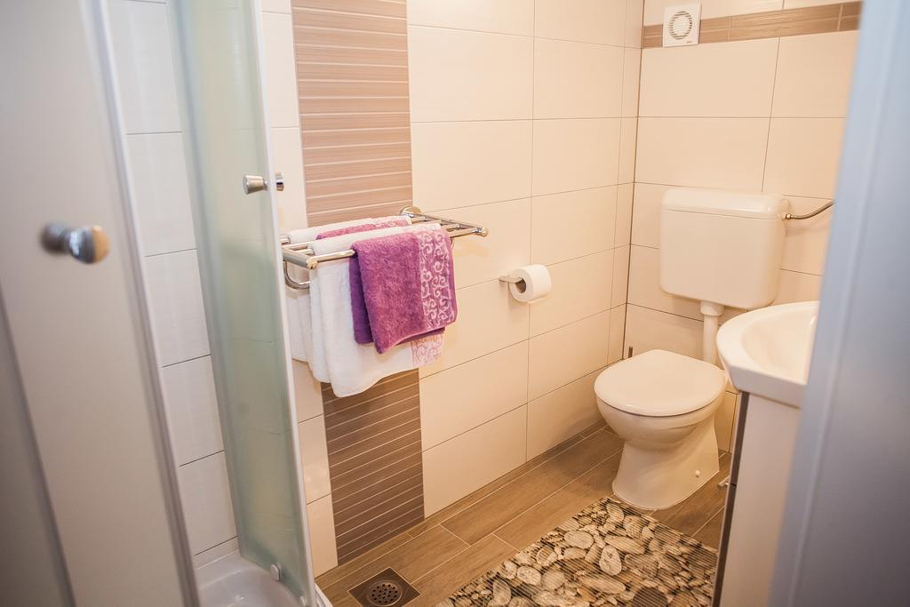 Gabi Rooms & Studio Apartment Lozovac Oda fotoğraf