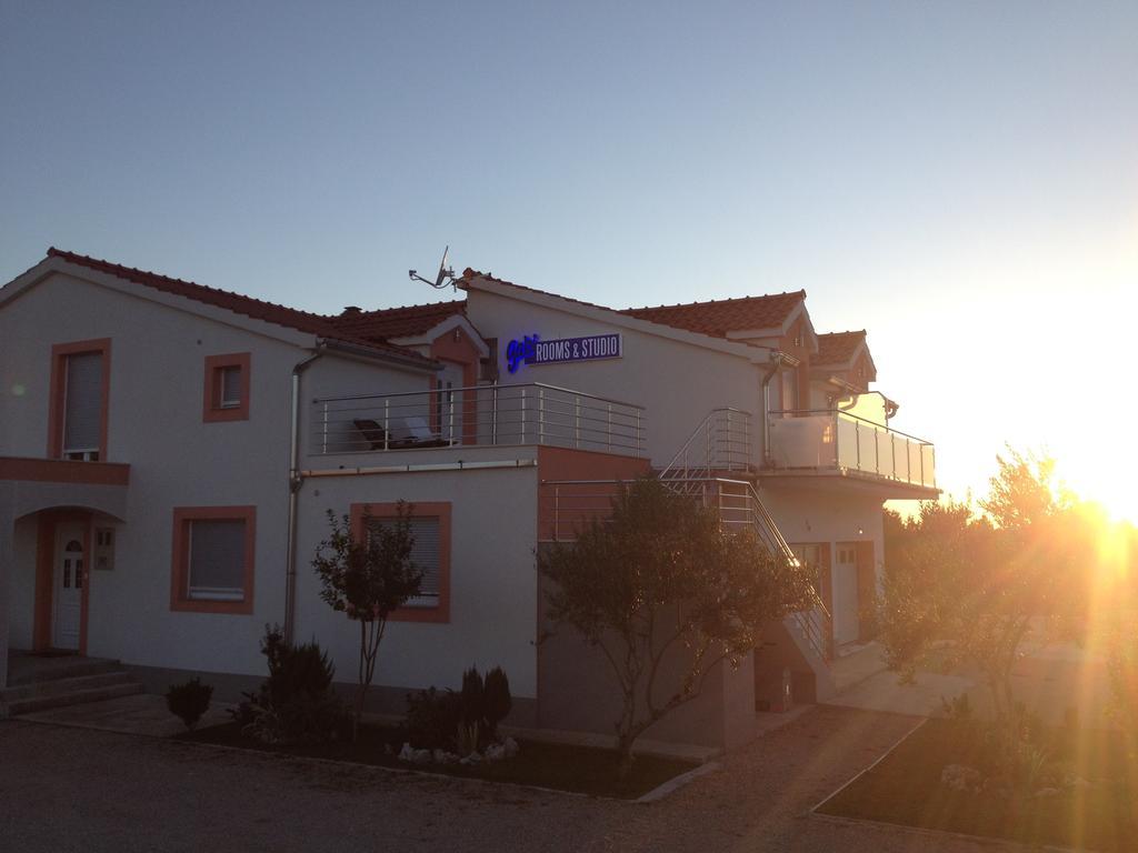 Gabi Rooms & Studio Apartment Lozovac Dış mekan fotoğraf